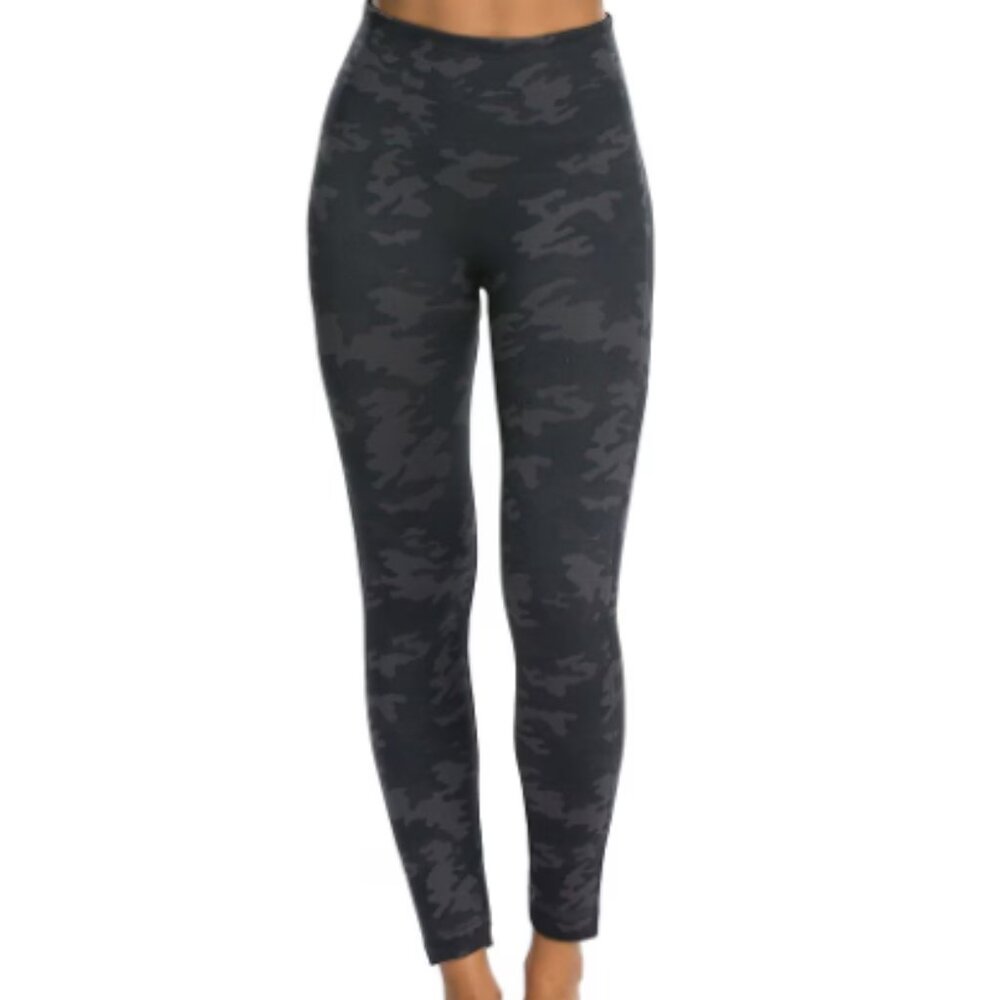 Spanx Seamless Camo Leggings Size Large